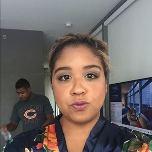 Meet your Posher, Gabriela